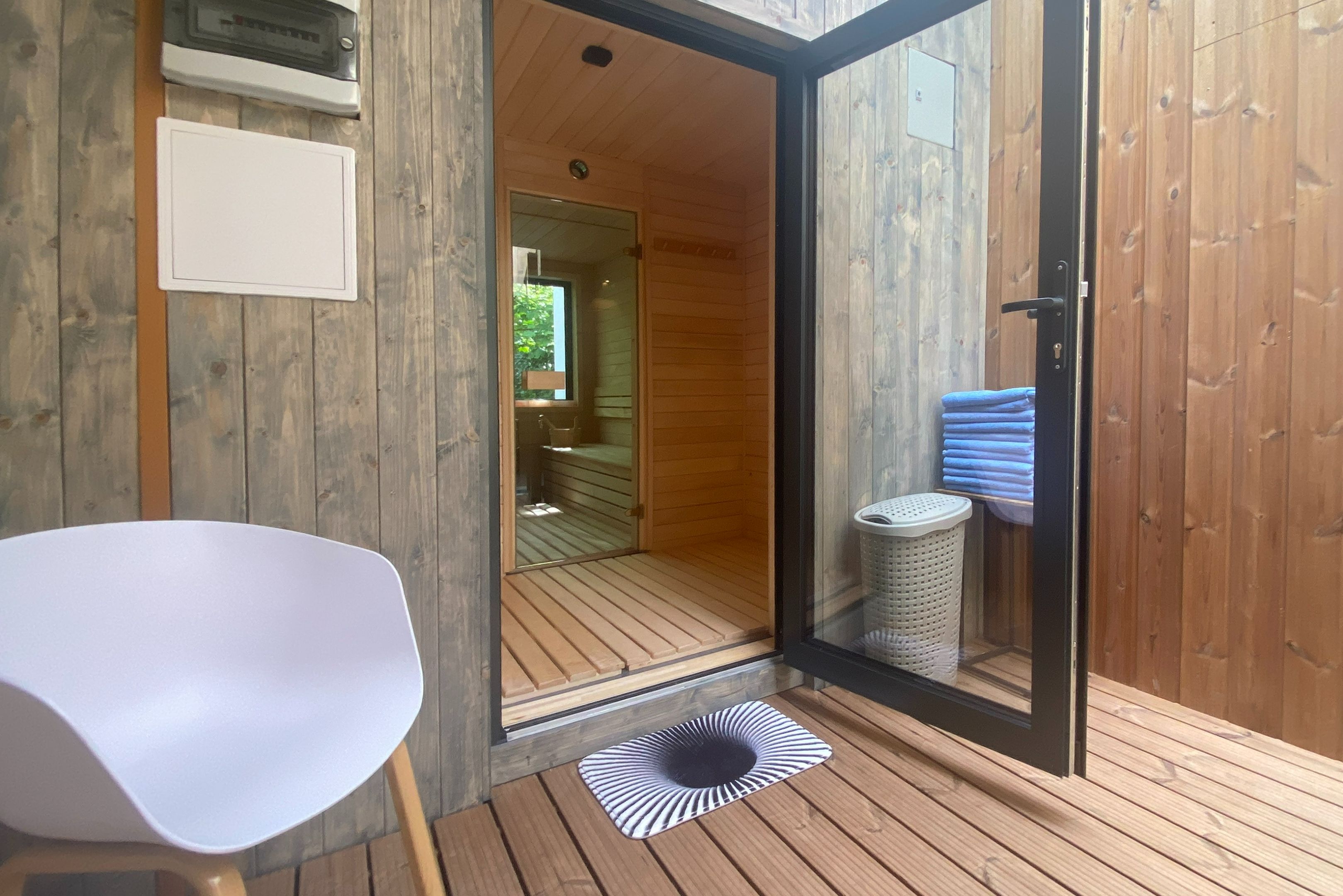 Private sauna at Green Park Chalet
